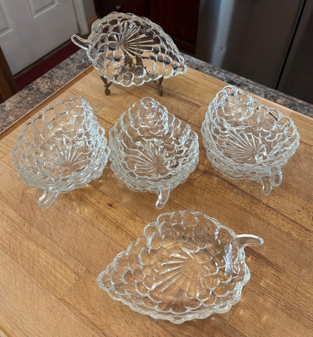 1950s Federal Glass Grape Cluster Dishes Complete Set of 8 Vintage Party Bowls